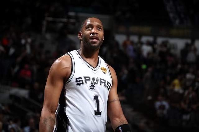 亚沙会丨全天综合：四海宾朋相聚三亚 中国健儿圆梦首金