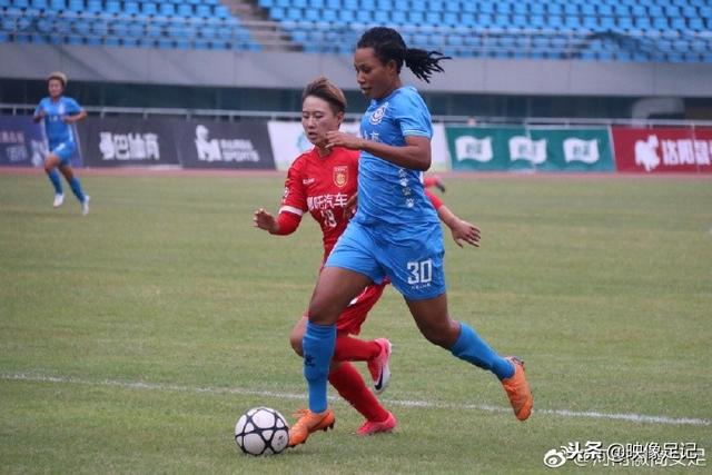 维金斯30分库里19+7+7 勇士力克鹈鹕杯赛全胜